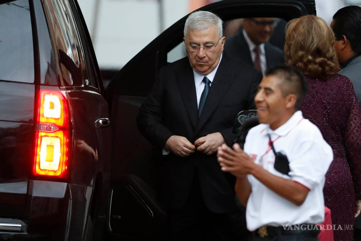 $!Acompaña clase política a Eruviel Ávila en su boda