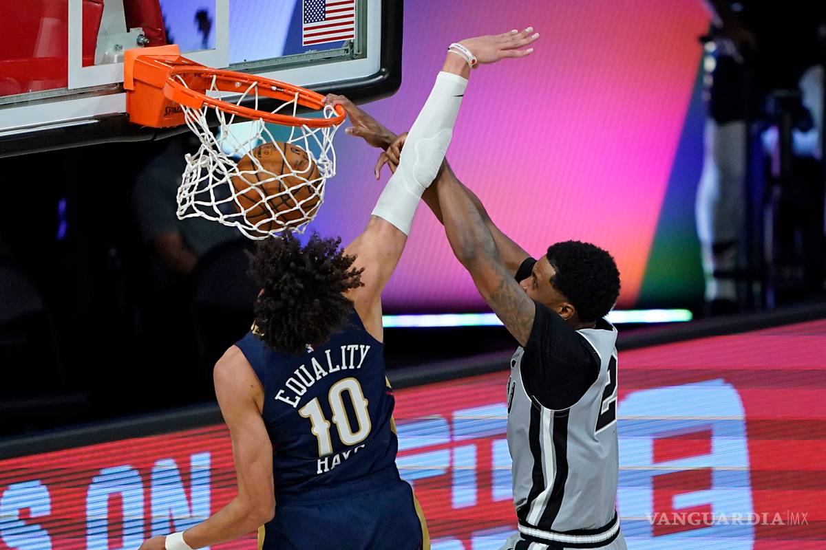 Spurs siguen vivos tras vencer a Pelicans