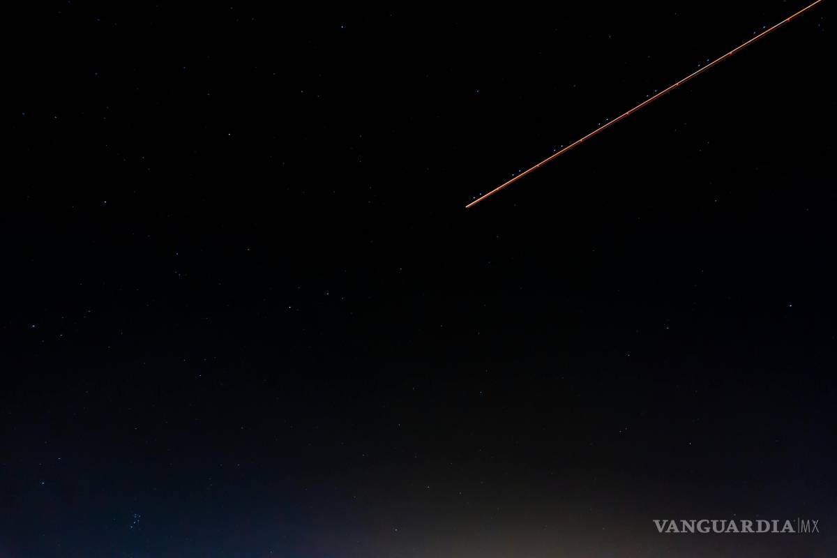 $!El cometa C/2025 R2 SWAN, un visitante que aparece una vez cada 20 mil años.