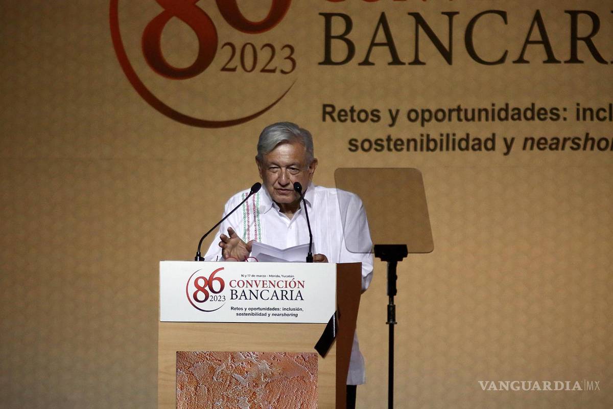 $!MEX9885El presidente de México, Andrés Manuel López Obrador, durante su discurso en la inauguración de la 86 Convención Bancaria.