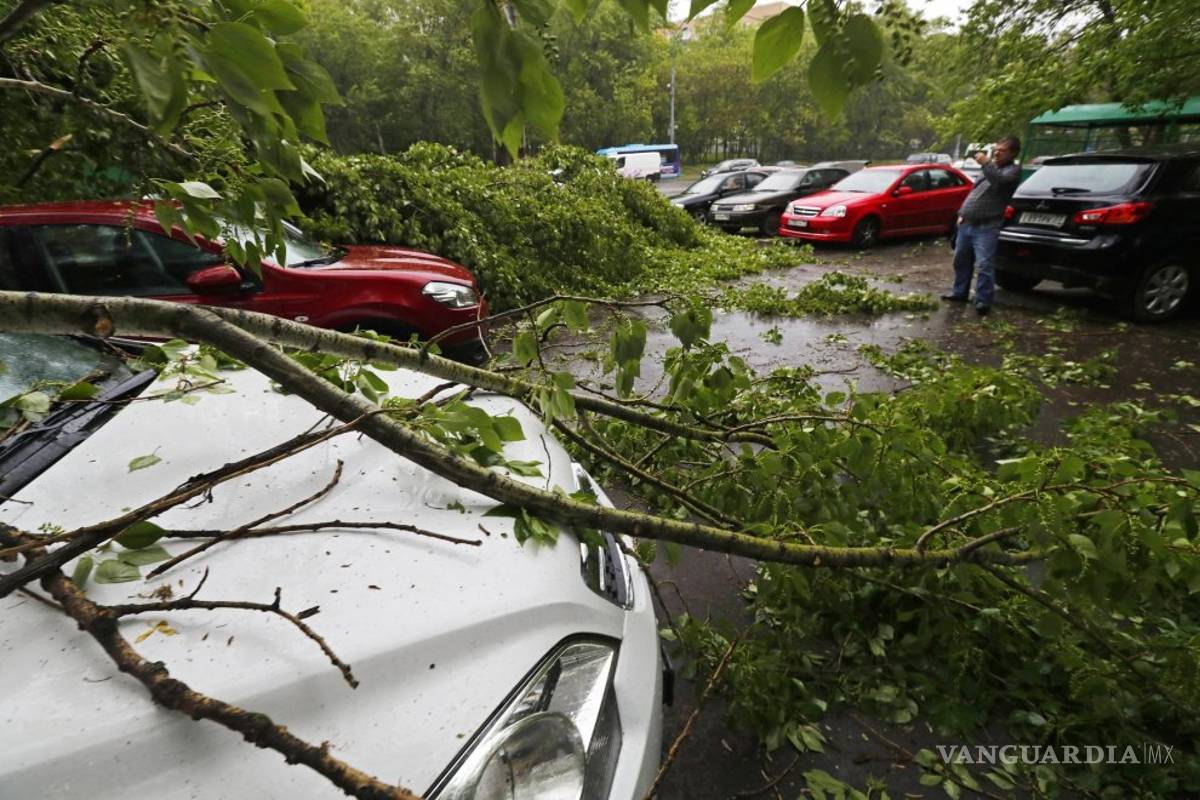 Tempestad en Moscú: once muertos y decenas de heridos