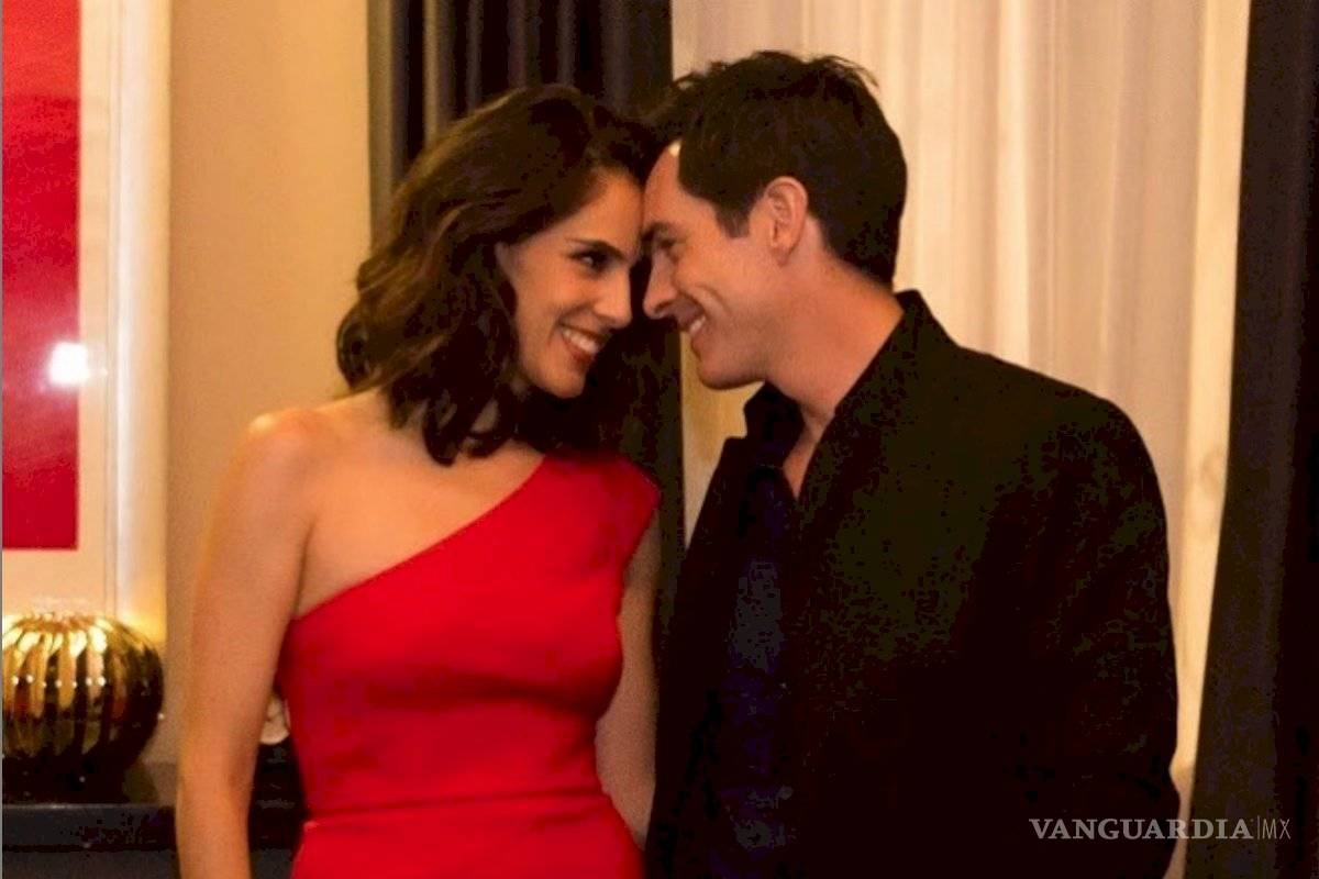 ‘Voy a proceder legalmente’, asegura Sandra Echeverría ante rumores de infidelidad con Mauricio Ochmann