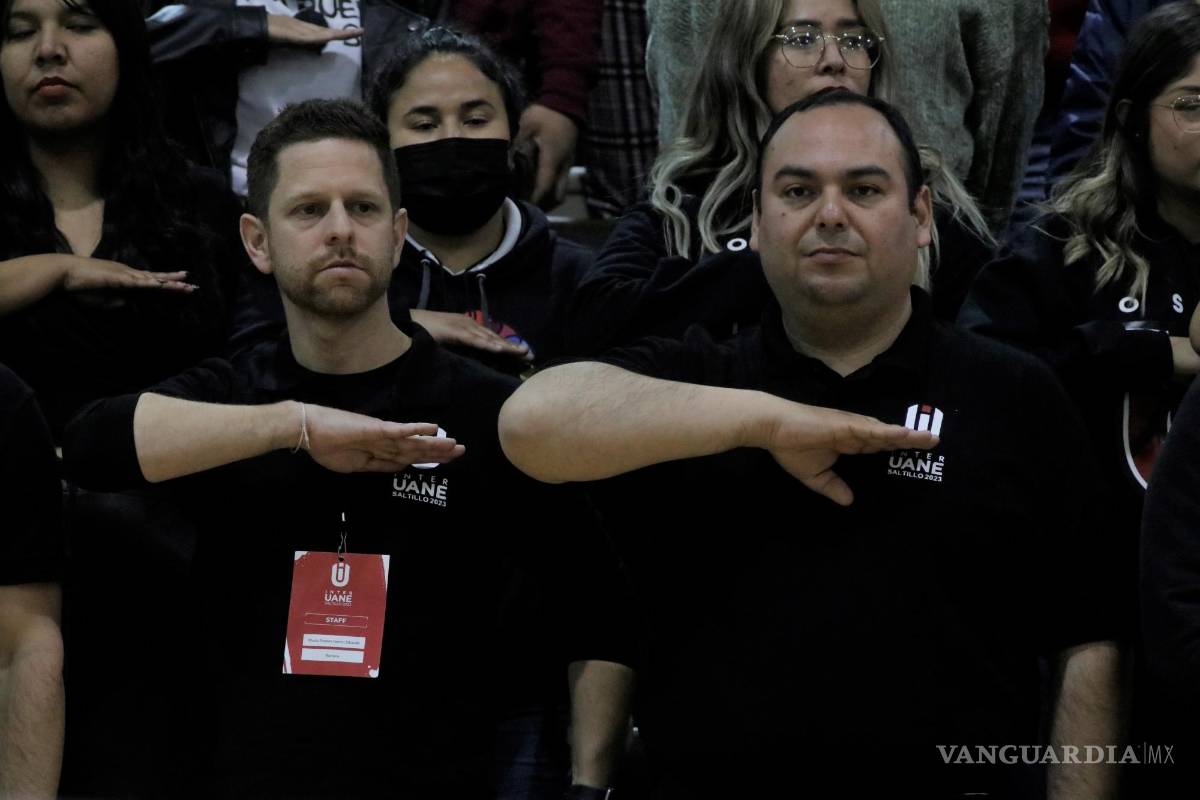 $!El director general de UANE (izquierda) Fermín Muela Septién y el rector de la universidad, Giovanni de la Peña Merlos (derecha), presidieron la inauguración.