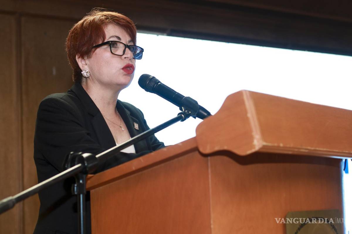 $!Violeta Azeneth Cedillo Rodríguez presentó su informe 2025 ante el Consejo Directivo del IDEA.