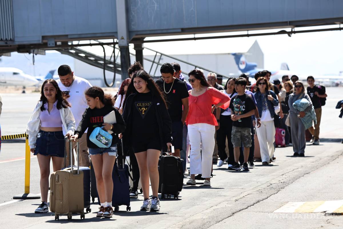 $!La puesta en marcha del vuelo busca ofrecer a los viajeros de Saltillo y la región una alternativa más cercana y económica para trasladarse al Caribe mexicano.