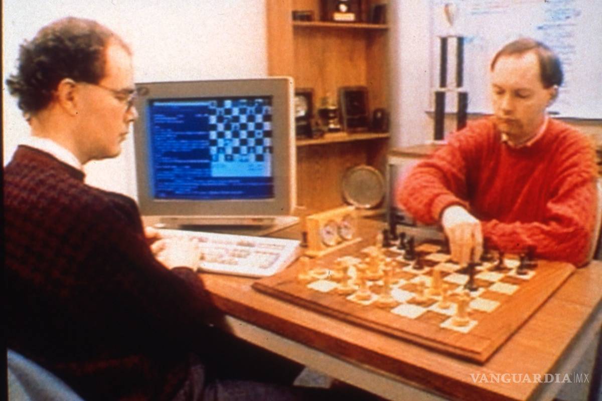 $!25 años de la histórica partida de ajedrez entre la computadora Deep Blue y Garri Kaspárov