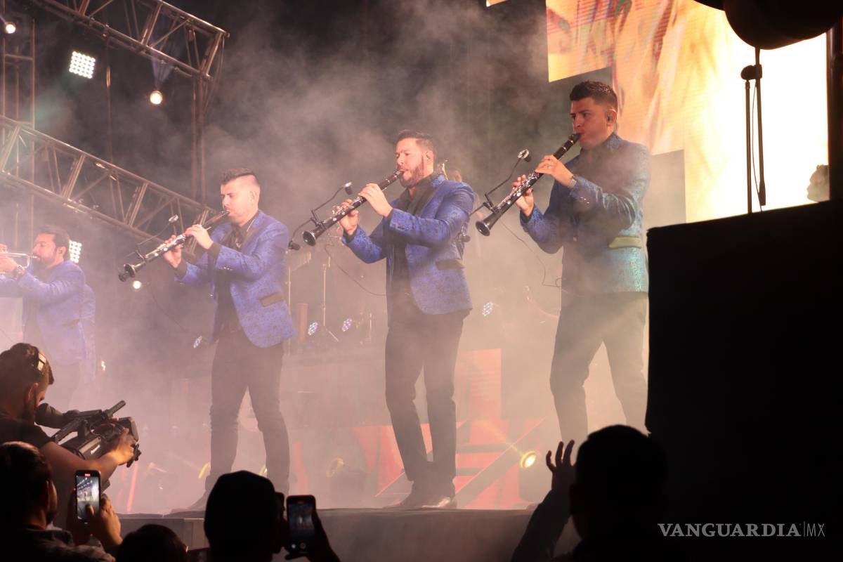 ‘Qué bonito canta Saltillo’, resuena la Banda MS en los Terrenos de la Feria