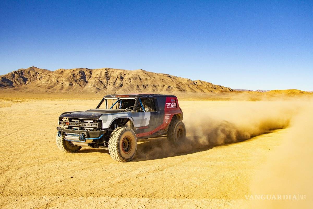 $!Ford casi nos deja ver a su nueva Bronco, con una versión para la Baja 1000