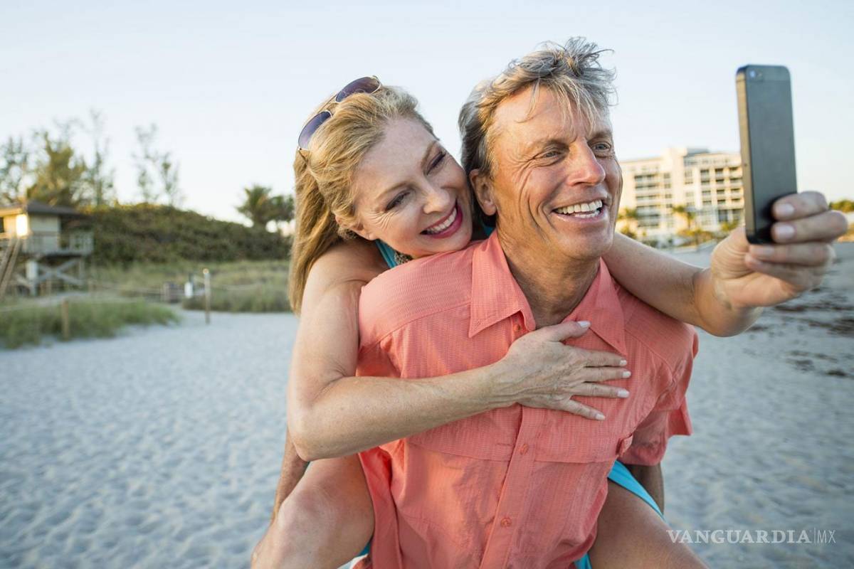 Stitch, un 'Tinder' para los mayores