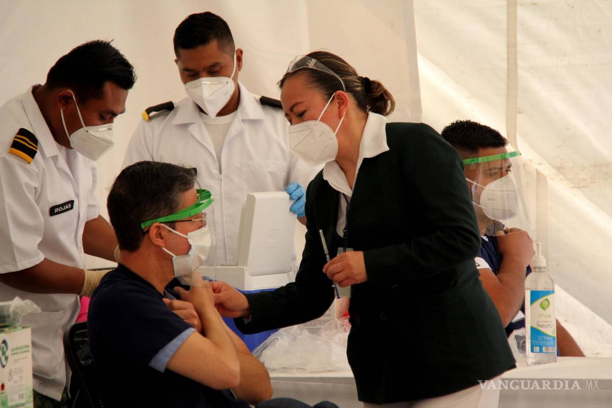 Llegan a Coahuila 19 mil vacunas contra el COVID-19 para personas de la tercera edad