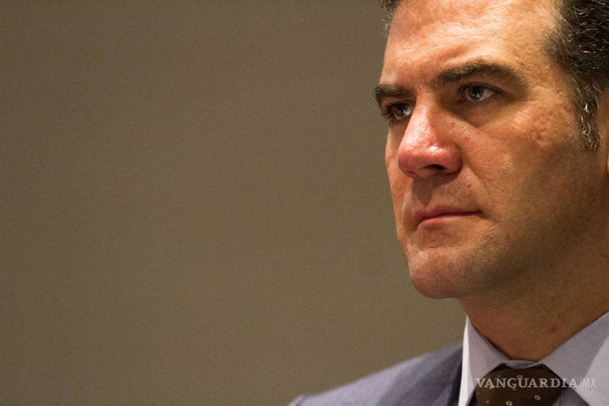 Consulta sobre NAIM carece de fundamento legal: Lorenzo Córdova