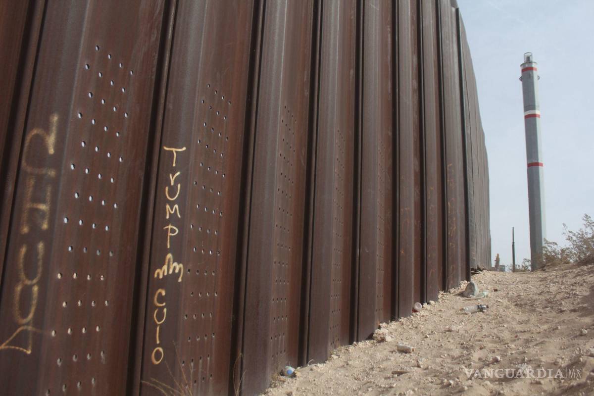 Texas disminuye recursos para construir muro fronterizo