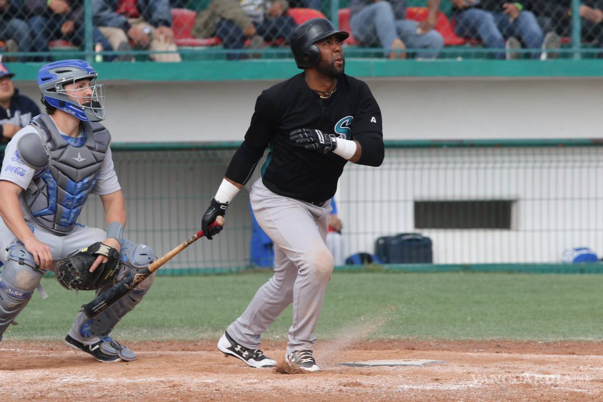 $!El primer clásico de Coahuila fue azul