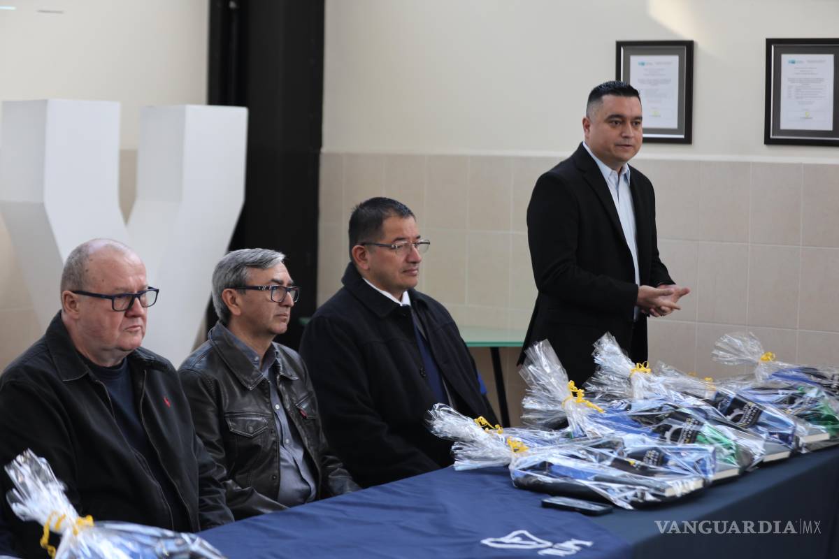 $!Emanuel Cerda Martínez destacó que el proyecto busca elevar el nivel técnico en las plantas de Saltillo y Ramos Arizpe.