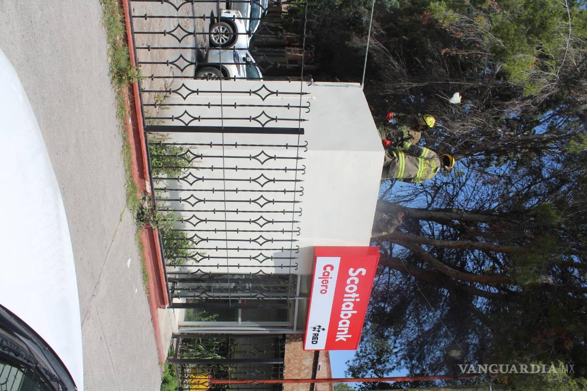 Fuga de gas en cajero del Tec Saltillo provoca intensa movilización