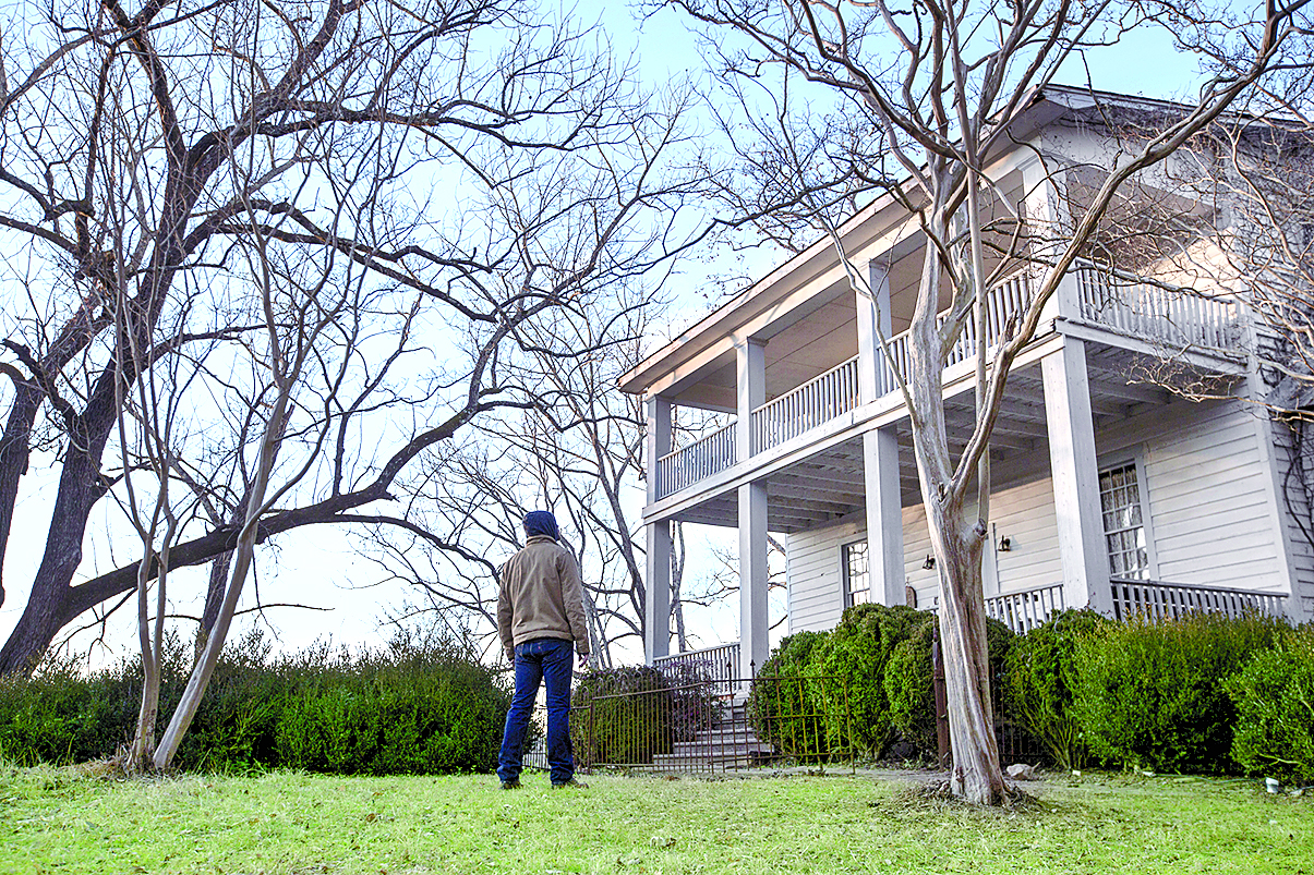 Outcast; la posesión es sólo el principio