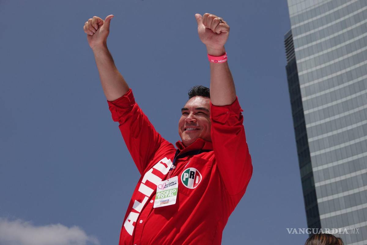 ¡Es un circo y una farsa!: ‘Alito’ Moreno critica encuesta de Morena