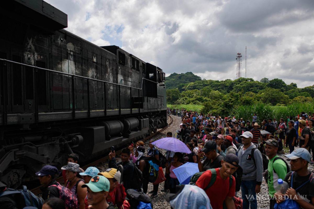 $!La caravana migrante Jesucristo ha arribado al municipio de Sayula de Alemán, en el sur de Veracruz con destino a Estados Unidos el 22 de agostos de 2024.