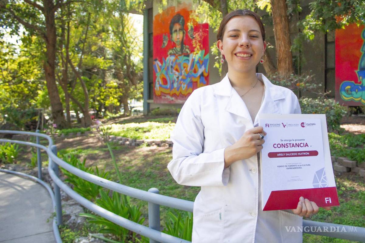 $!La estudiante mexicana de ingeniería en biomédica en la Universidad de Queretaro, Arely Salcedo Huitrón.