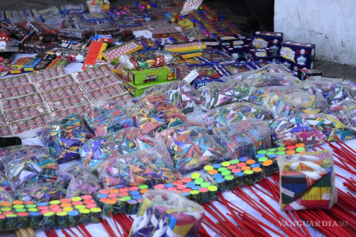 Más de una tonelada de pirotecnia es decomisada en Guadalupe, Nuevo León