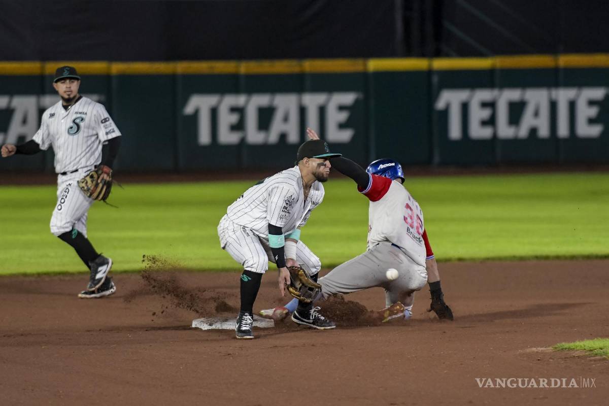 $!Saraperos venció a los Charros y buscará este domingo llevarse la serie.