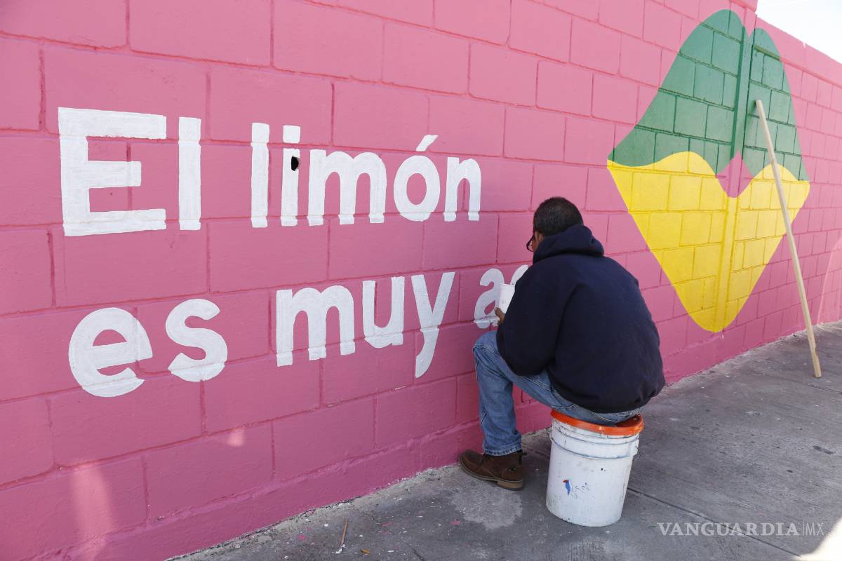 Presentan poemario de autores infantiles