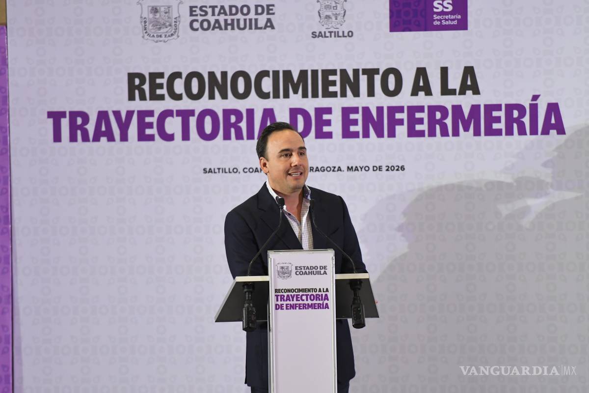 $!El gobernador Manolo Jiménez destacó el papel del personal de enfermería como primera línea de atención durante la pandemia de COVID-19.