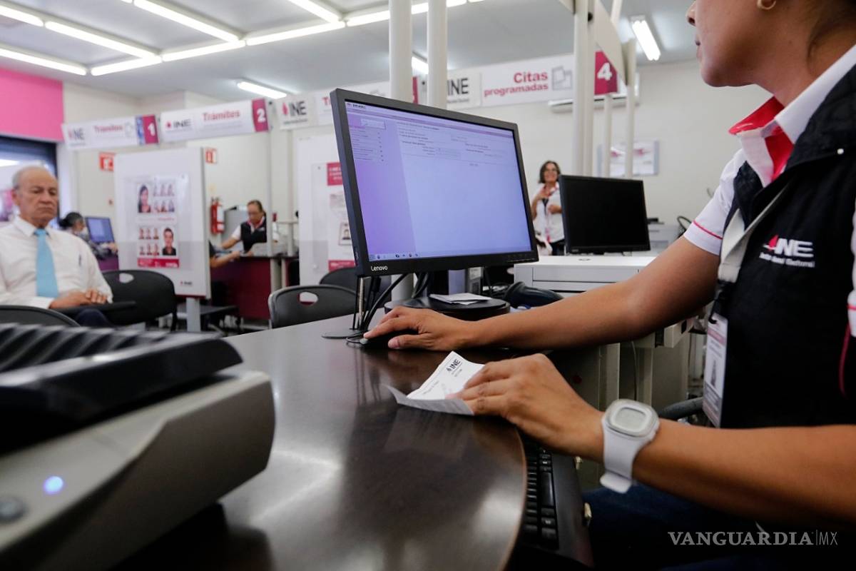 La vida tras la elección: Vuelven a la normalidad los trámites en el INE