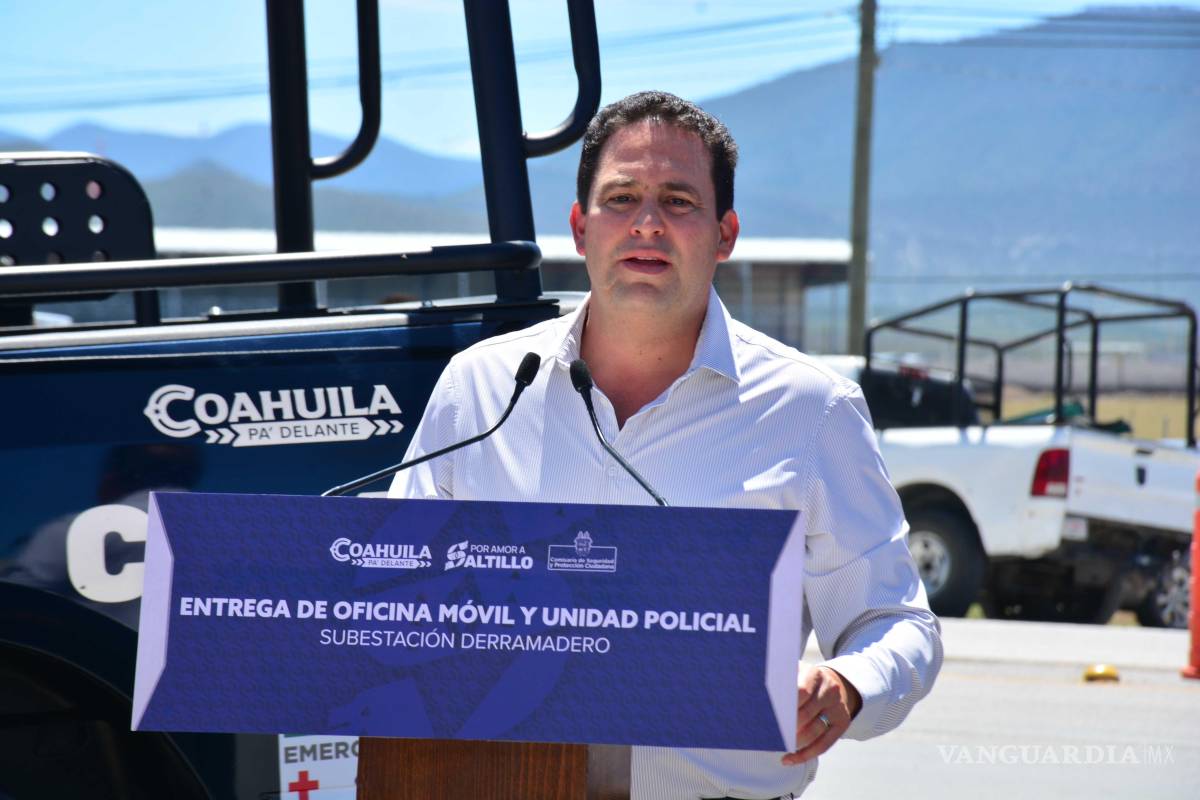 $!El alcalde Javier Díaz señaló que el nuevo equipamiento permitirá incrementar la presencia policial en Derramadero.