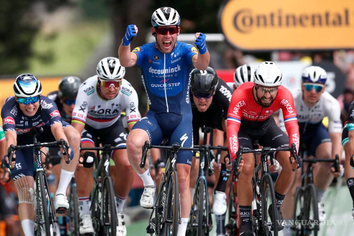 Cavendish da cátedra en el Tour de Francia y se lleva la etapa 4