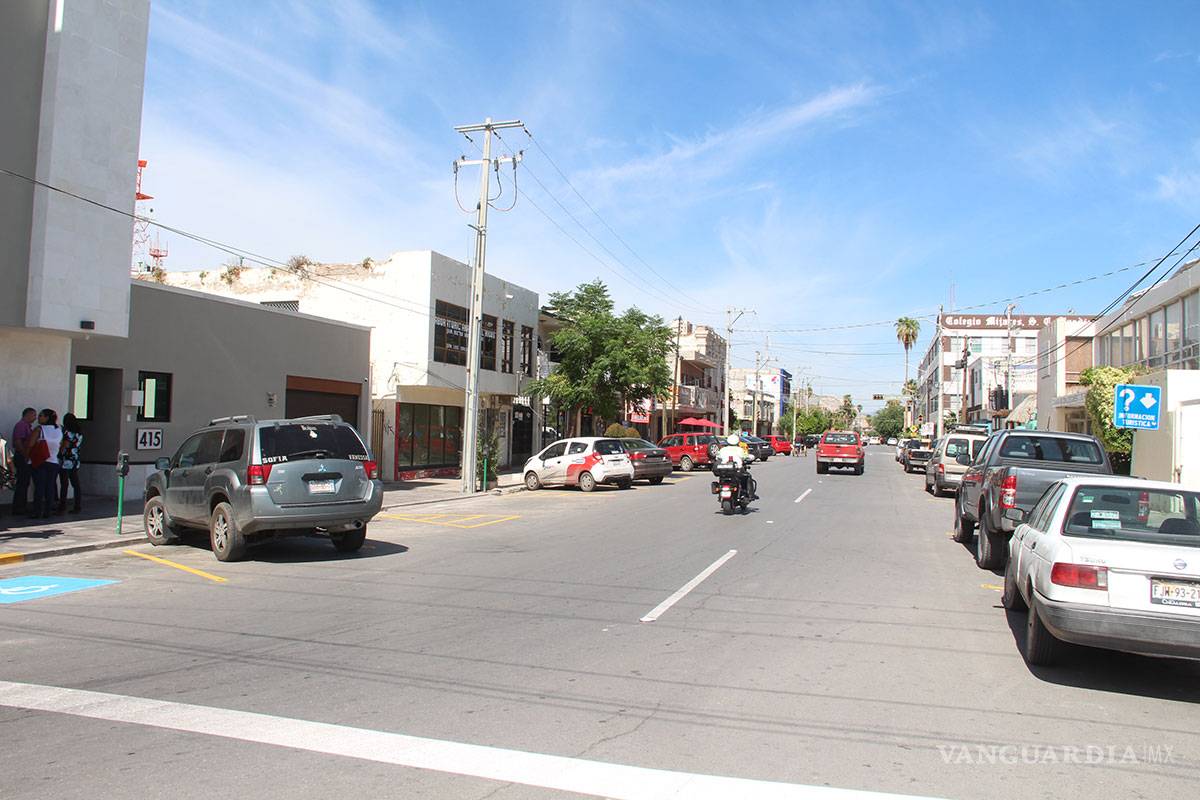 $!En Torreón, estacionamiento en batería permitirá recuperar espacios