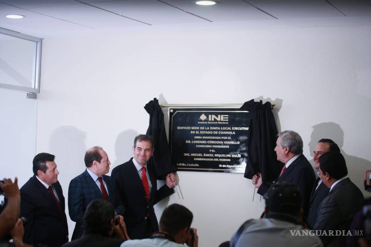 Inauguran edificio del INE en Saltillo