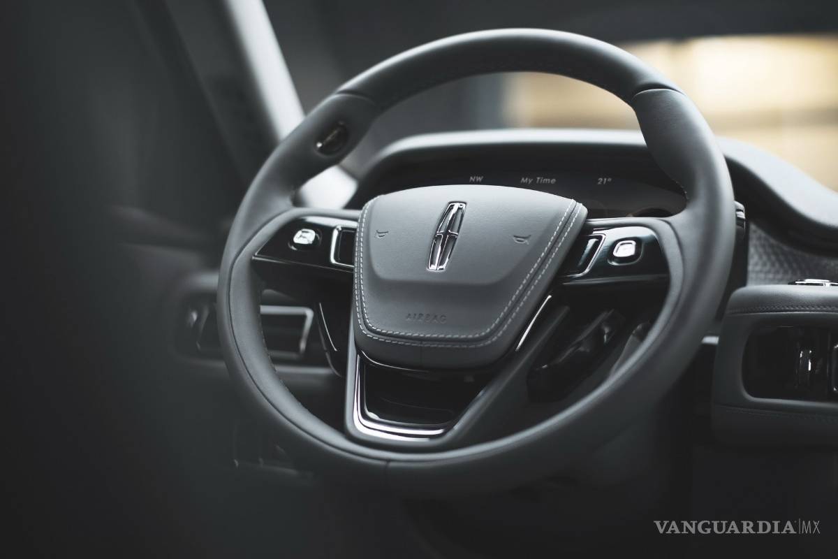 $!Así es el lujoso Lincoln Aviator que llegará a México