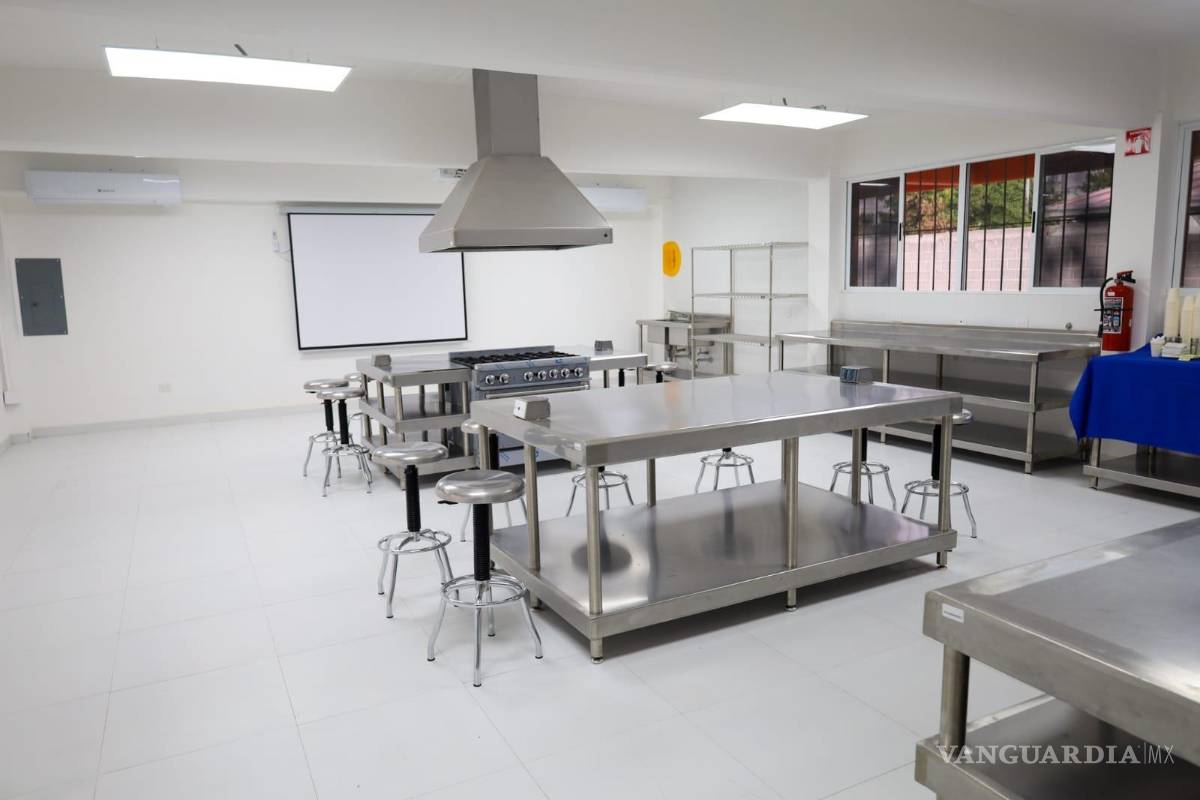 $!La Licenciatura en Nutrición cuenta con un laboratorio especializado inaugurado el año pasado para apoyar la formación práctica de los estudiantes.