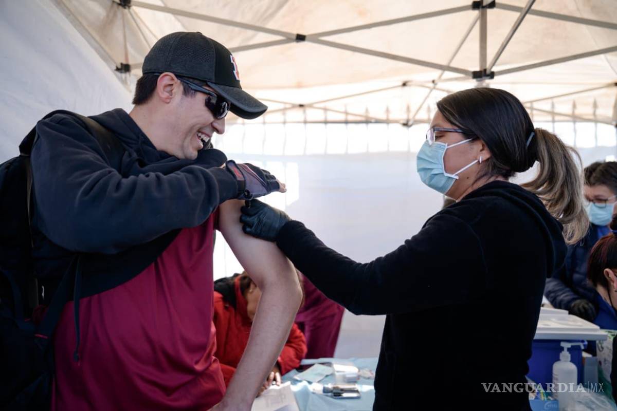 $!Se instalaron módulos para vacunación contra el sarampión.