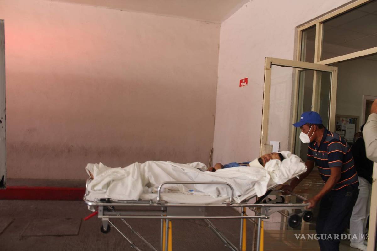 Hombre apedrea domicilio en Parras, Coahuila; en respuesta, lo golpean con un bate