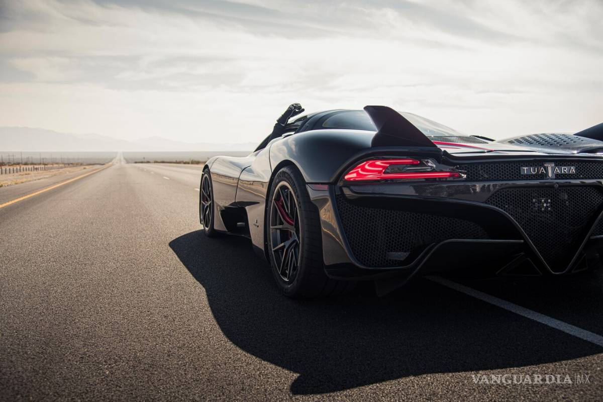 $!SSC Tuatara es ahora el coche más rápido del mundo ¡Rompe la barrera de los 500 km/h!