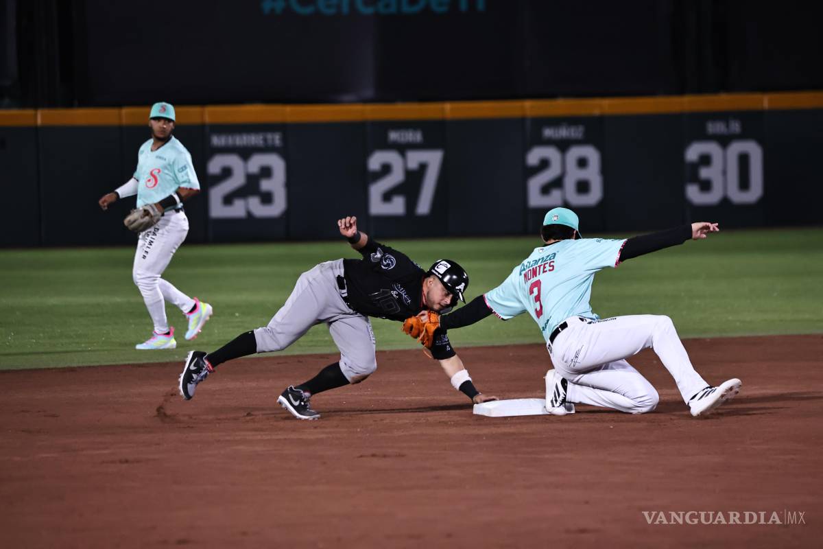 $!El bullpen de Saltillo no logró sostener la ventaja en el cierre del juego.