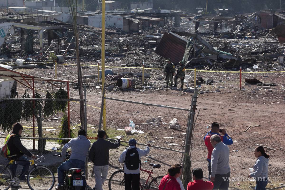 Suman 36 muertos por explosión en Tultepec