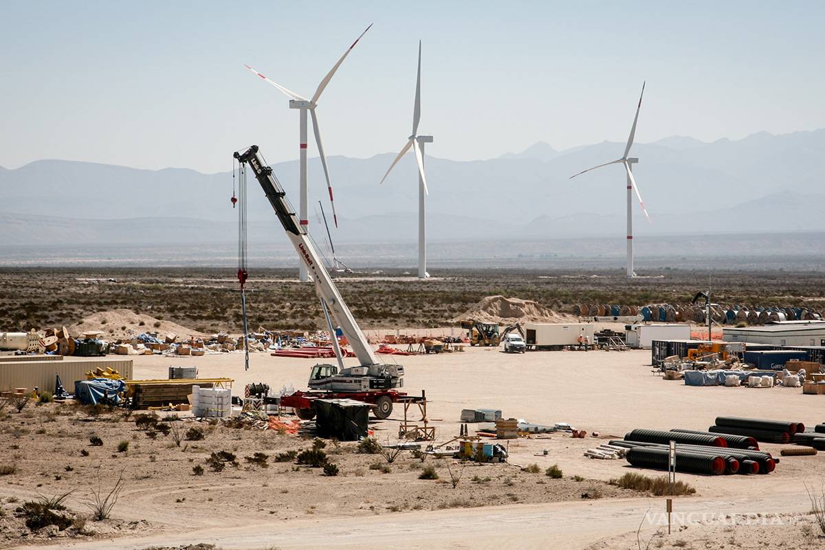 $!Parque Eólico de Coahuila registra un avance del 80 por ciento en su construcción