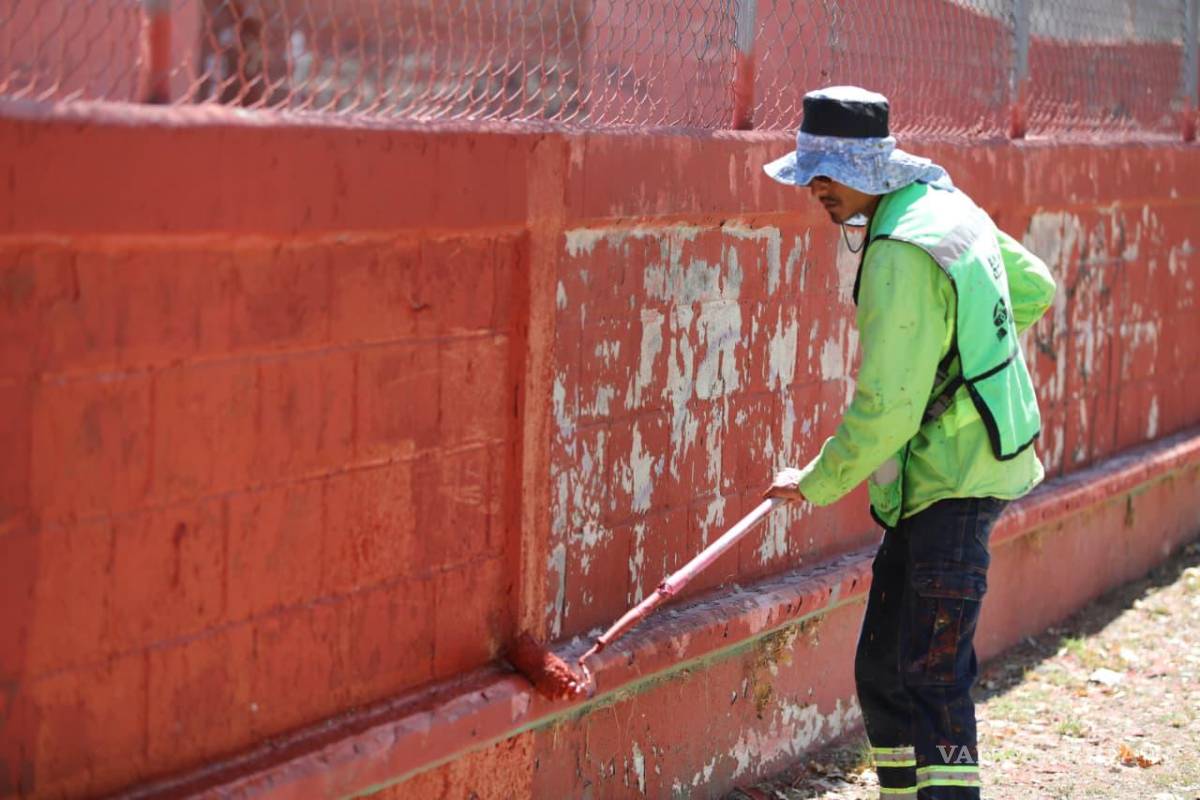 $!“Aquí Andamos” impulsa orden y rehabilitación de plazas.