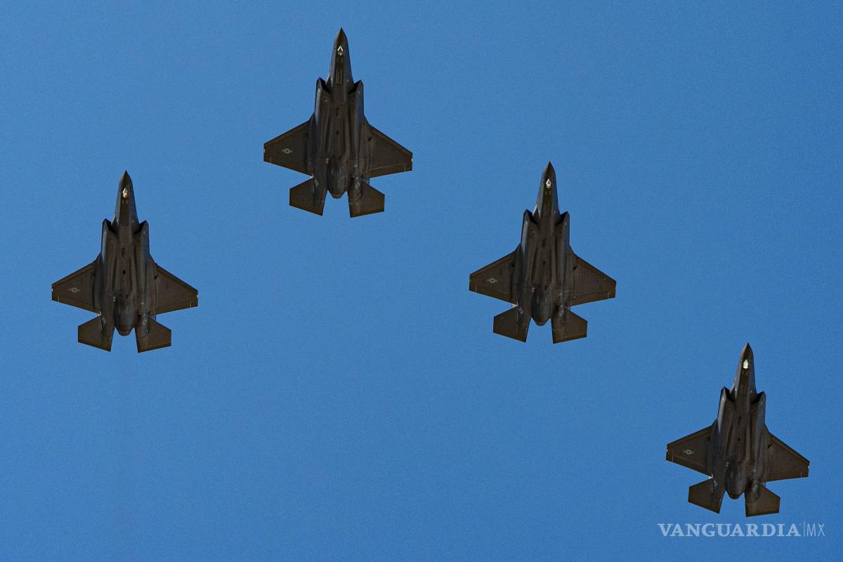 $!El Pentágono envió el viernes 10 cazas furtivos F-35 a Puerto Rico para disuadir de más sobrevuelos venezolanos.