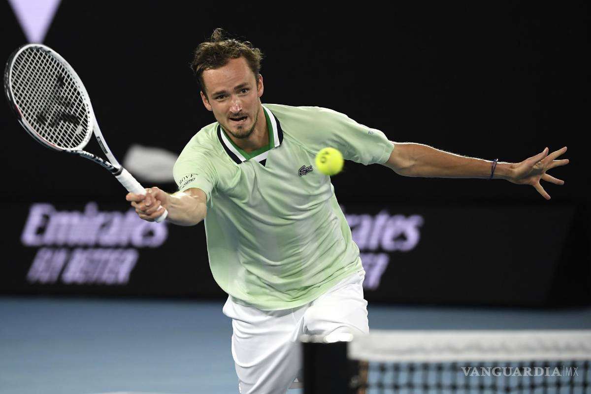 Medvedev se recupera de un 0-2 y avanza a Semis en Australia
