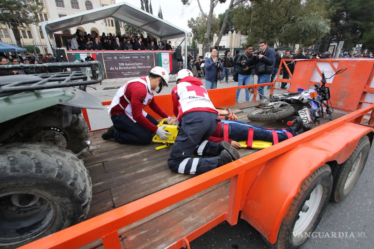 $![FOTOGALERIA] En Saltillo, así se vivió el desfile del 20 de noviembre