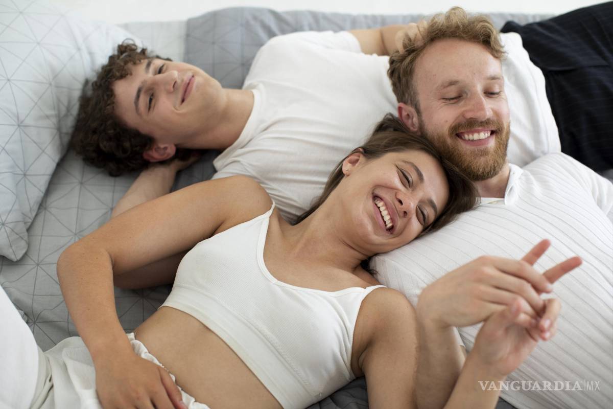 $!El resentimiento y los celos que sentía hacia las novias de su esposo, los destellos de culpa y vergüenza.