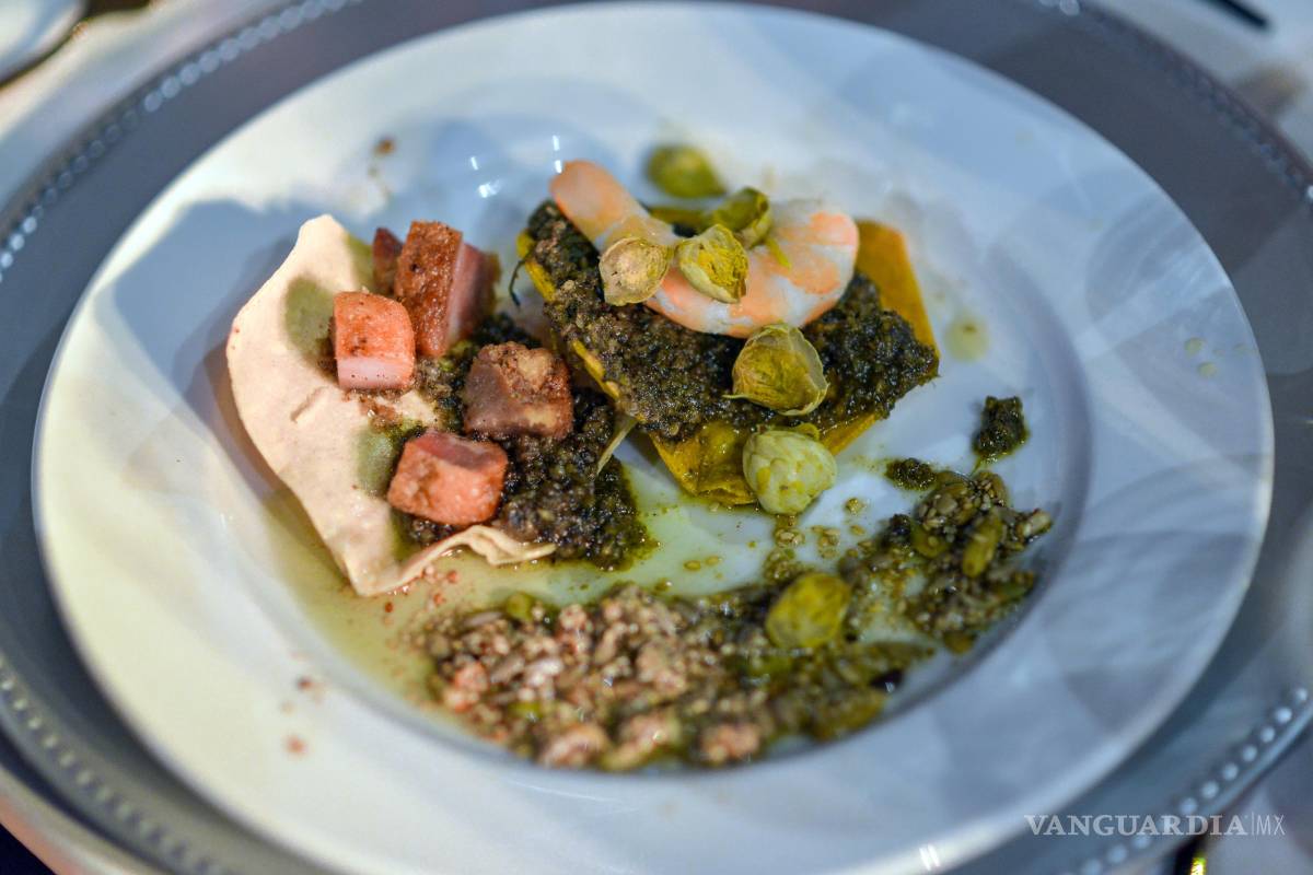 $!Los asistentes disfrutaron de una mezcla de sabores, en una experiencia refrescante.