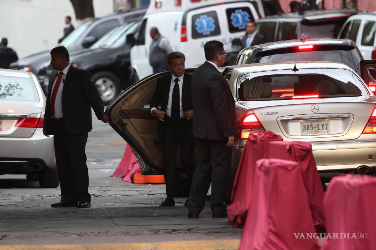 $!Acompaña clase política a Eruviel Ávila en su boda