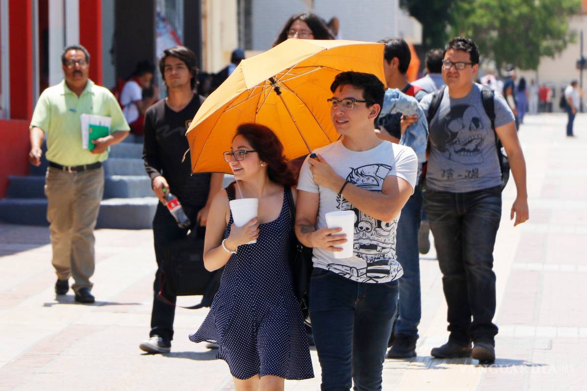 Declaran emergencia por calor en 13 estados de la República