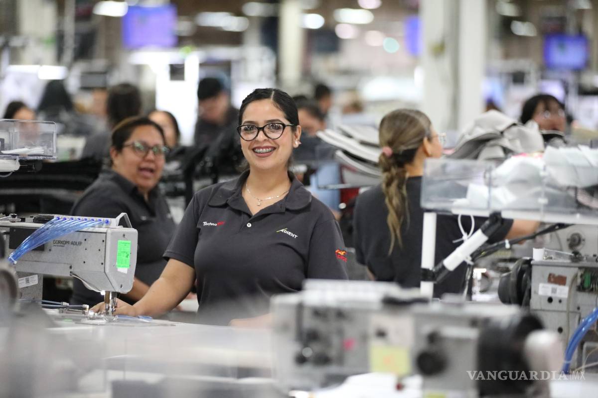 $!Más de 12 mil nuevos empleos formales fueron registrados en Coahuila ante el IMSS durante abril de 2026, fortaleciendo los indicadores laborales de la entidad.