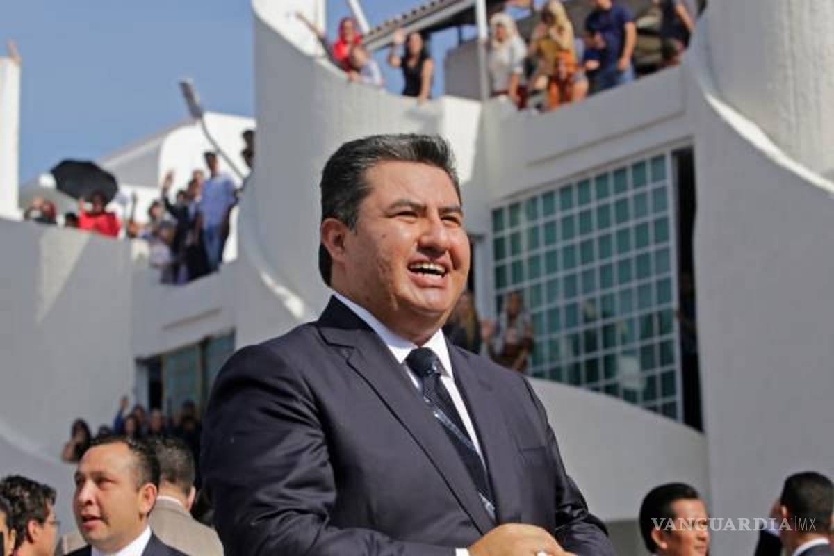 Naasón líder de la Iglesia de La Luz del Mundo y protegido por Aristóteles Sandoval, exgobernador de Jalisco